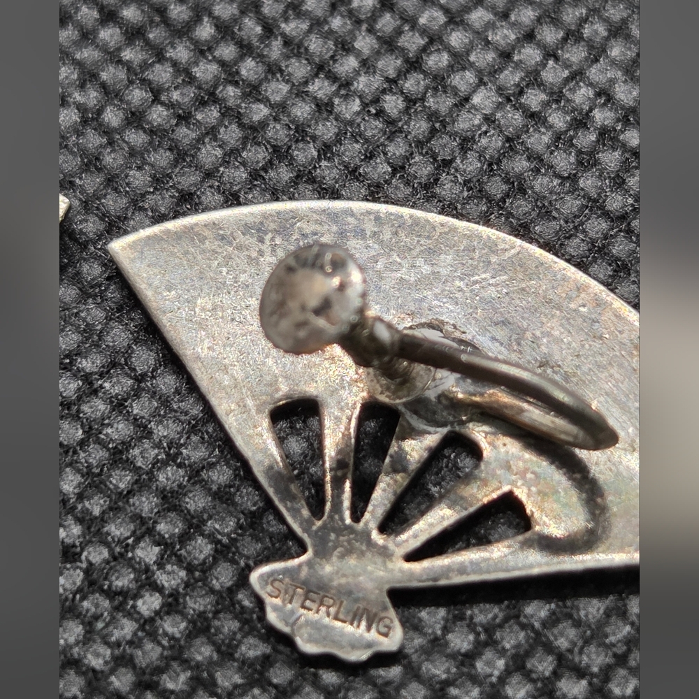 Damascene Fan-Shaped Earrings Sterling Silver - Picture 5 of 10